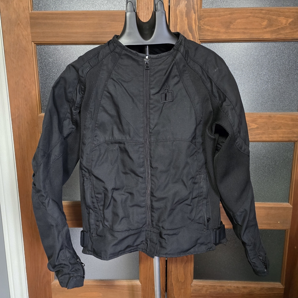 ICON Black Utility Jacket with Stand-Up Collar and Water-Resistant Fabric